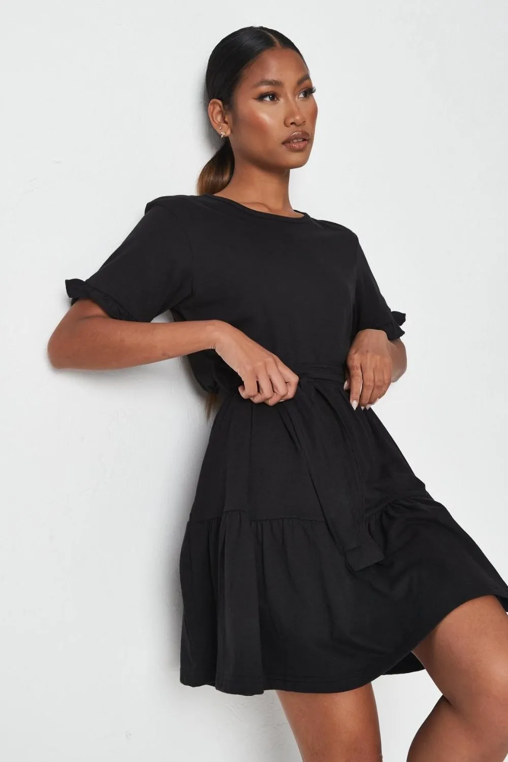 Tie Knot at the Waist Black Flared Dress